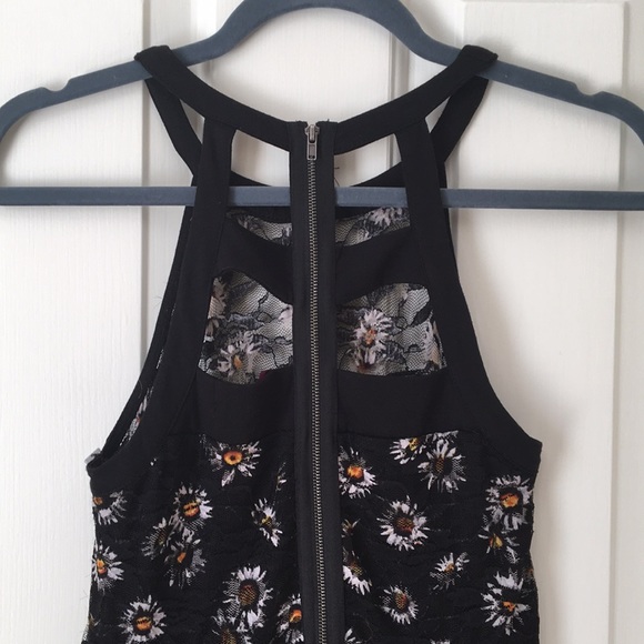 🌴Black Mesh Dress - Picture 3 of 5